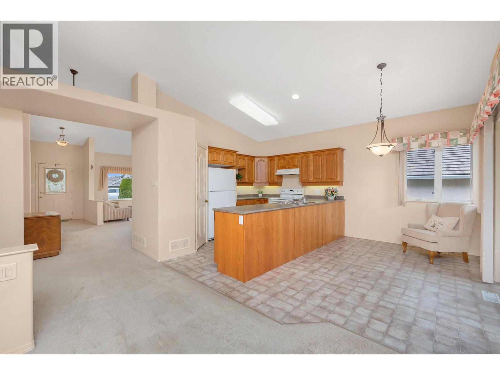 124 Sarsons Road Unit# 102, Vernon