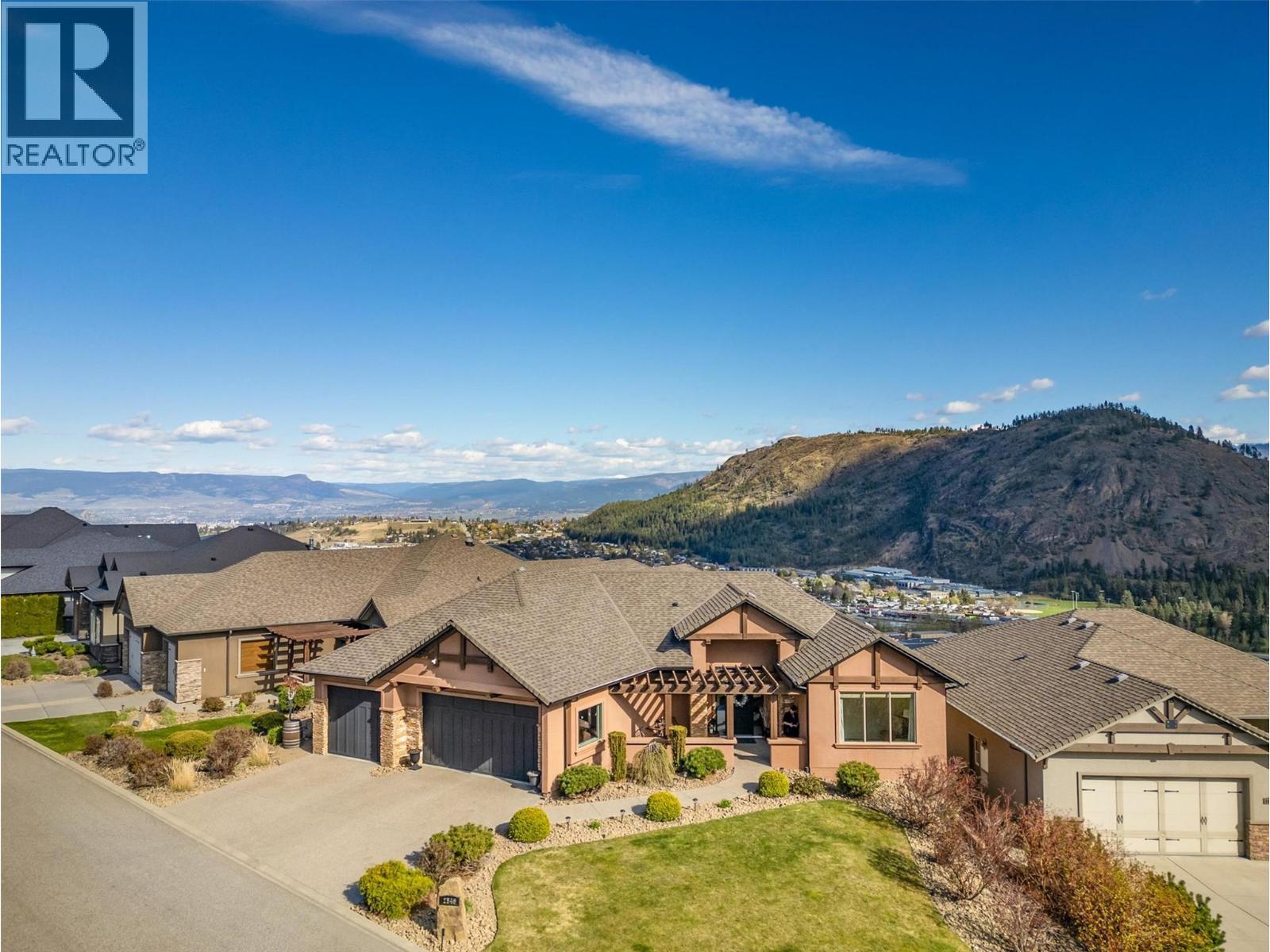  2546 Hedgestone Drive, West Kelowna