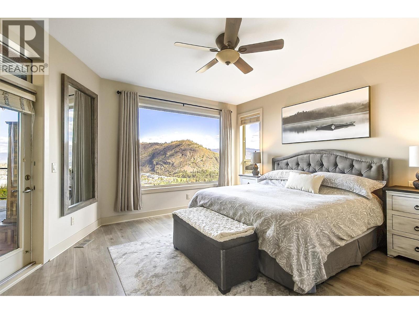  2546 Hedgestone Drive, West Kelowna