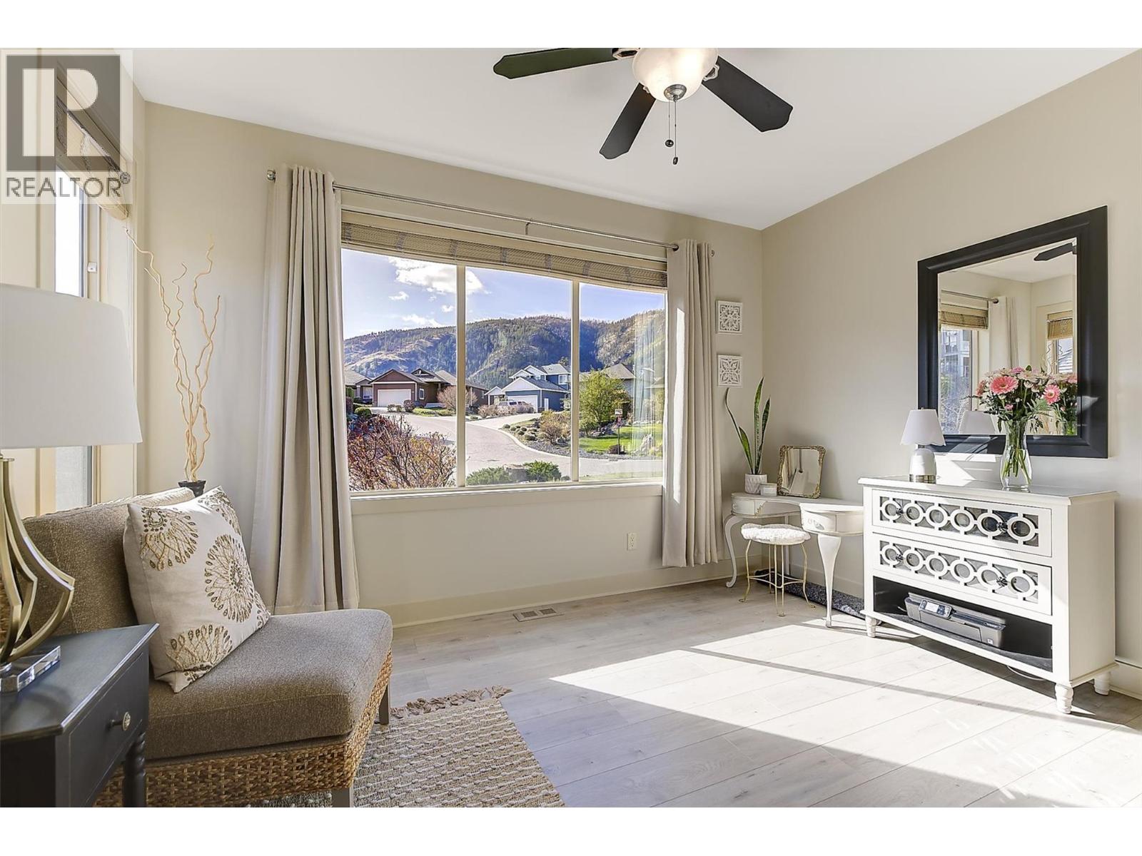  2546 Hedgestone Drive, West Kelowna