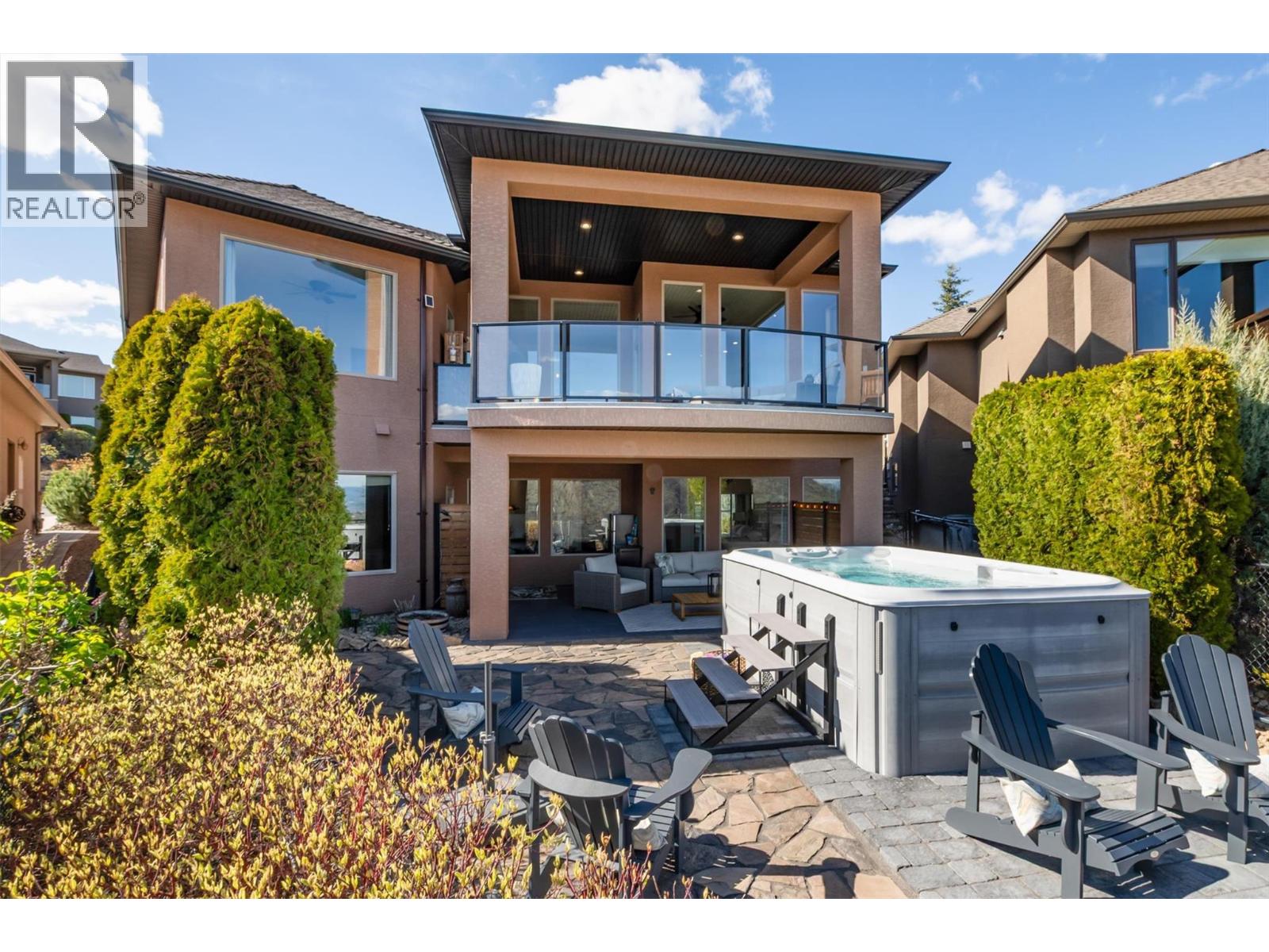  2546 Hedgestone Drive, West Kelowna