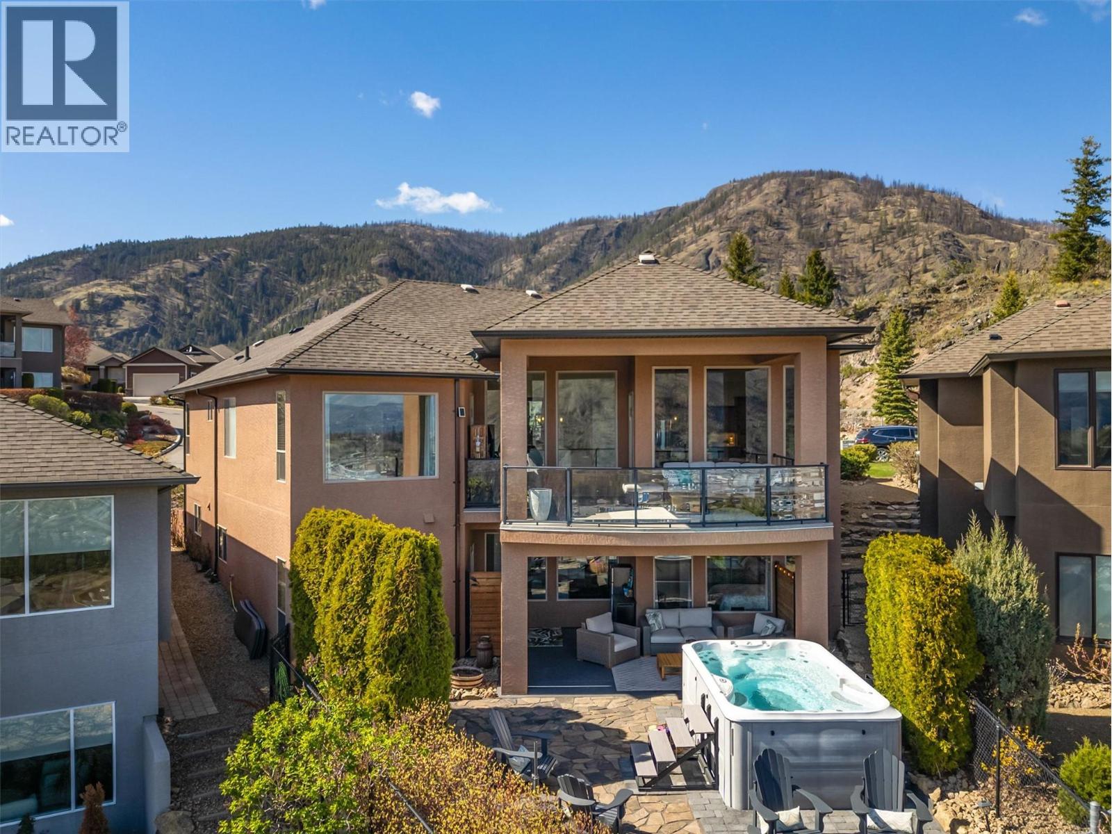  2546 Hedgestone Drive, West Kelowna