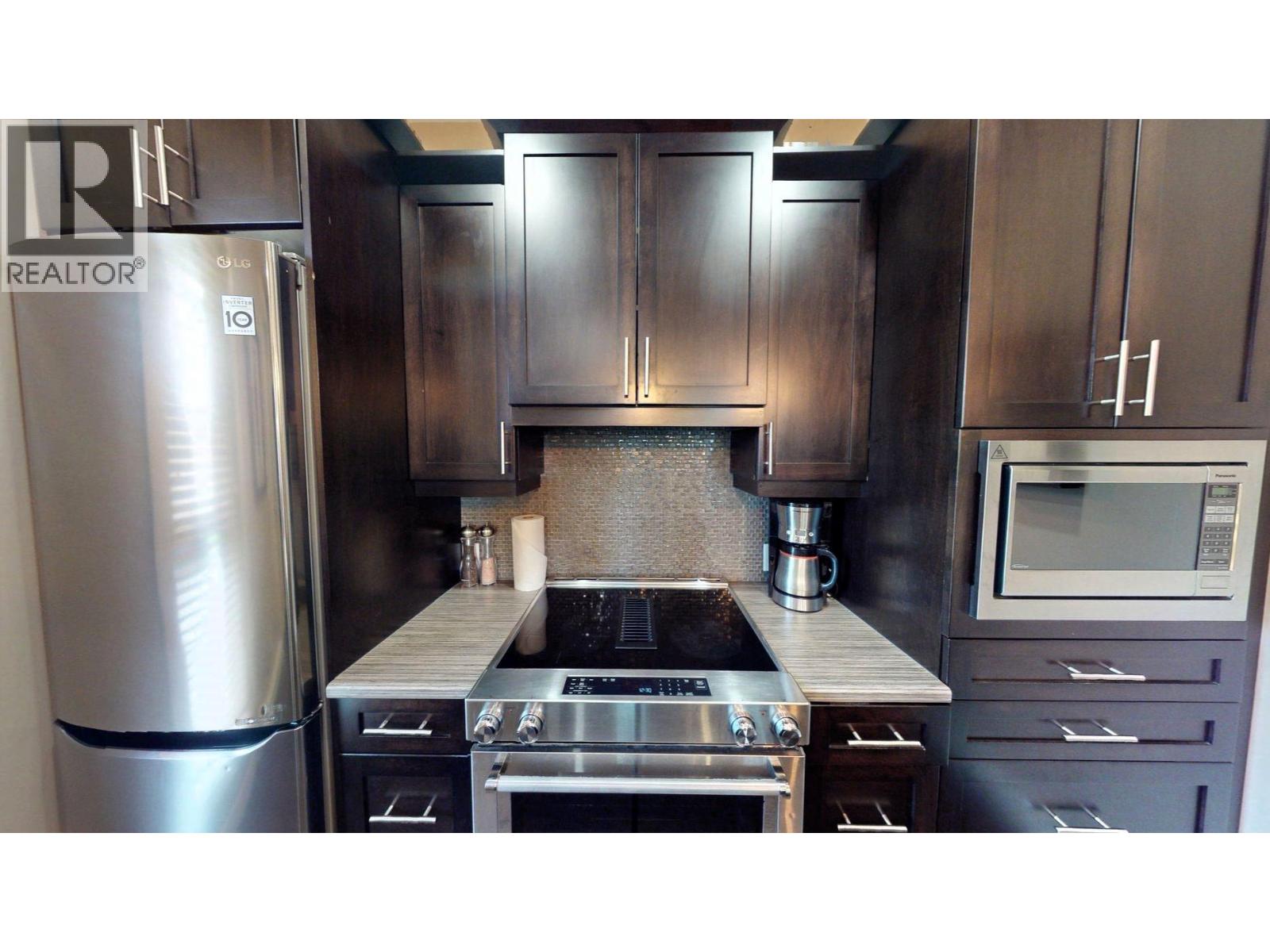 #915 E 900 BIGHORN Boulevard - 12