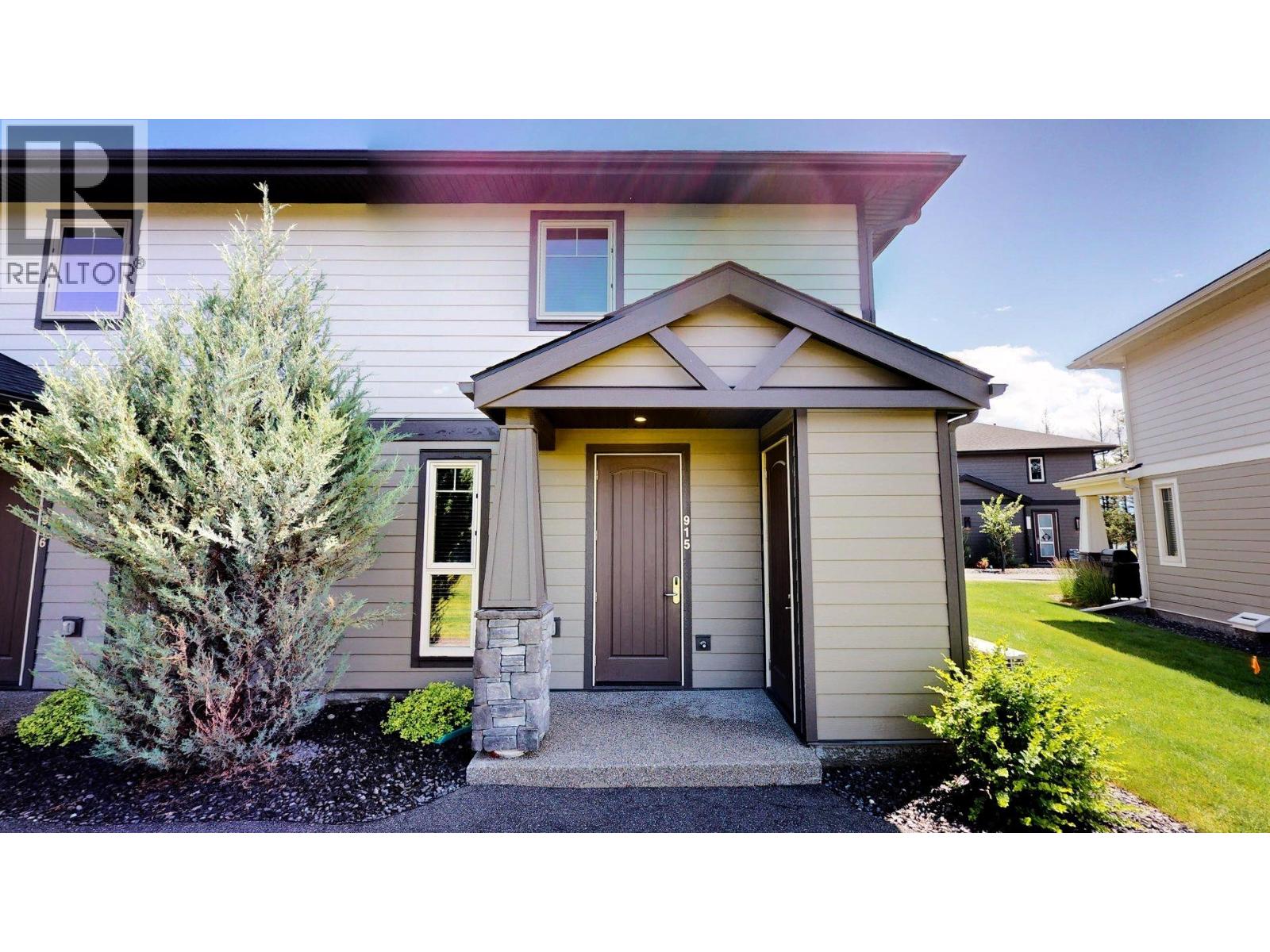 #915 E 900 BIGHORN Boulevard - Image 2