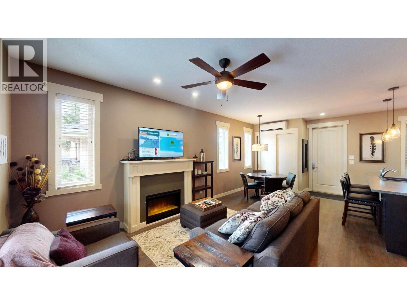 #915 E 900 BIGHORN Boulevard - 23