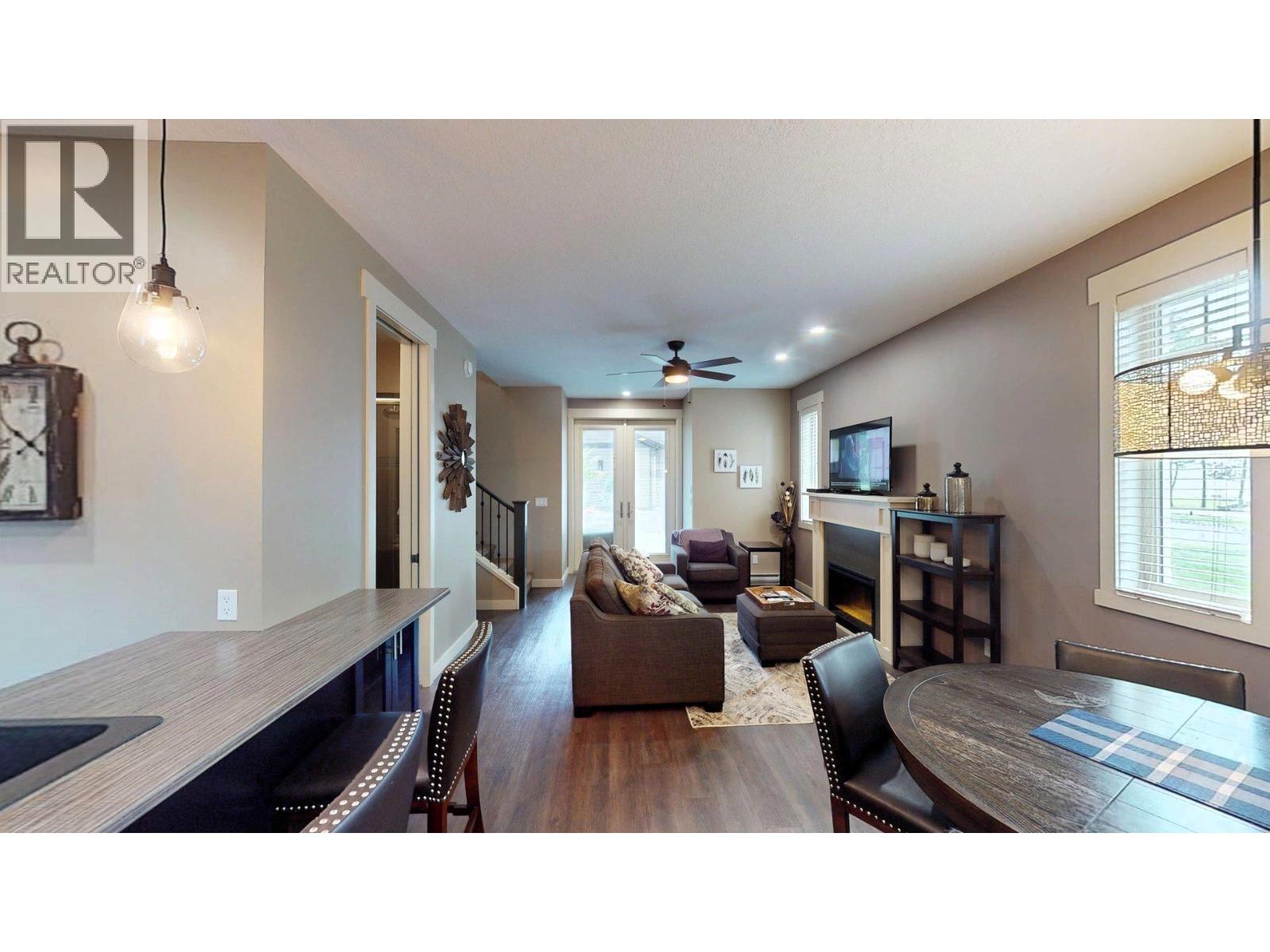 #915 E 900 BIGHORN Boulevard - 5