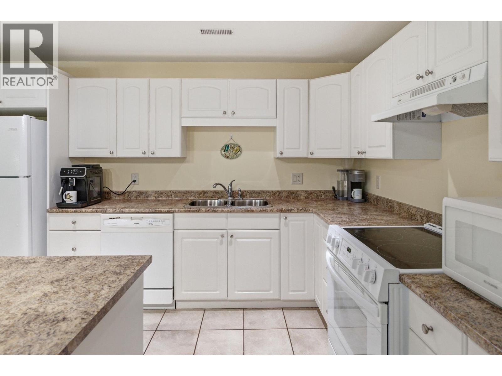  3193 McLeod Road, West Kelowna