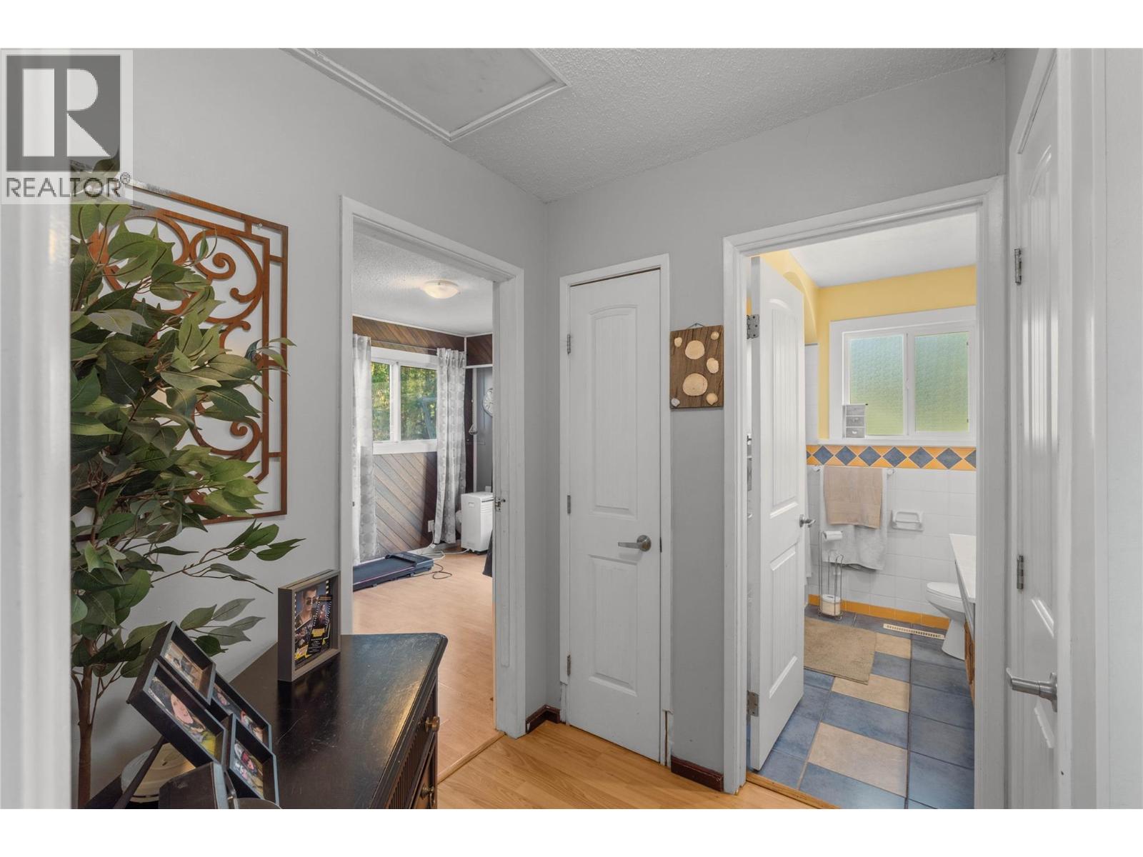 1285 Belair Drive - 13