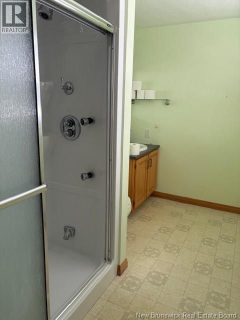 Ensuite bath