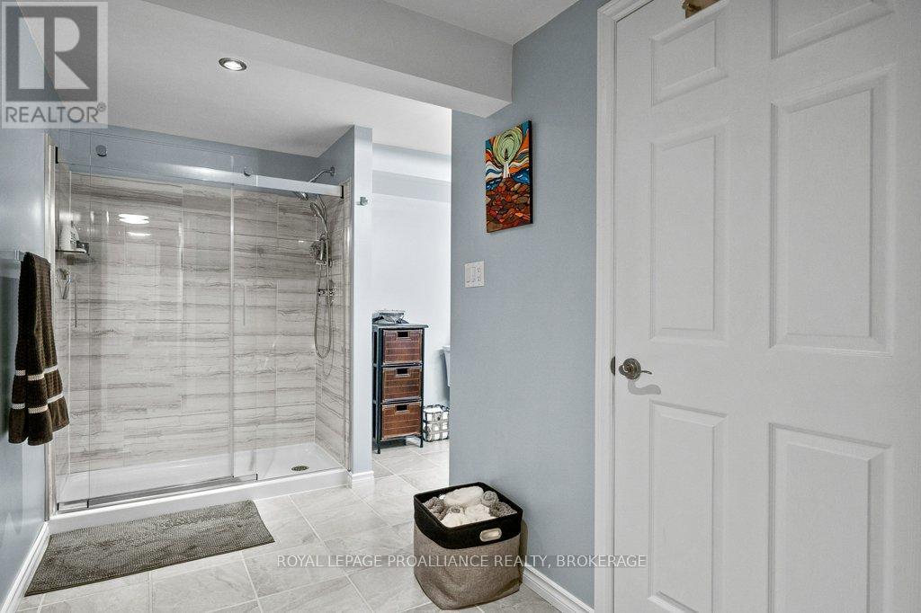 56 RIVER ROAD, Greater Napanee (Greater Napanee), Ontario, K7R3H4 — Photo 19