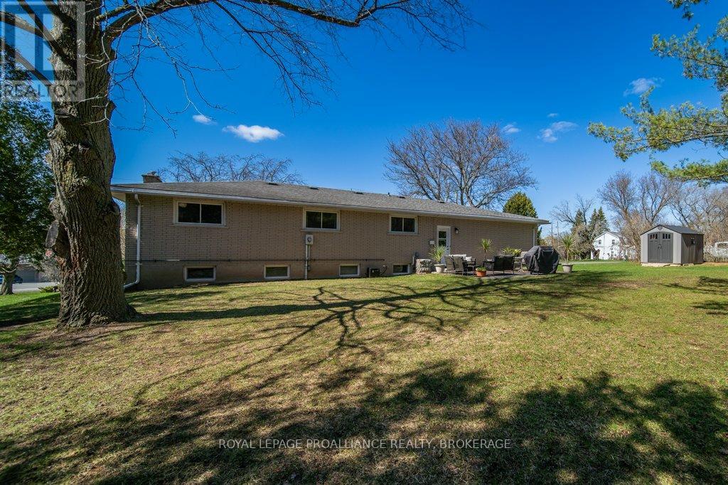 56 RIVER ROAD, Greater Napanee (Greater Napanee), Ontario, K7R3H4 — Photo 21