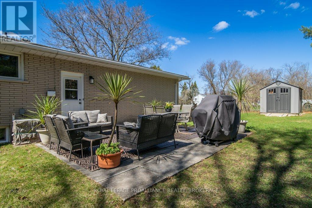 56 RIVER ROAD, Greater Napanee (Greater Napanee), Ontario, K7R3H4 — Photo 23