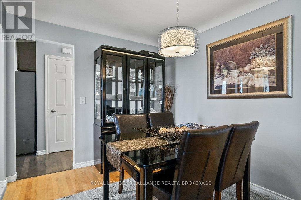 56 RIVER ROAD, Greater Napanee (Greater Napanee), Ontario, K7R3H4 — Photo 5