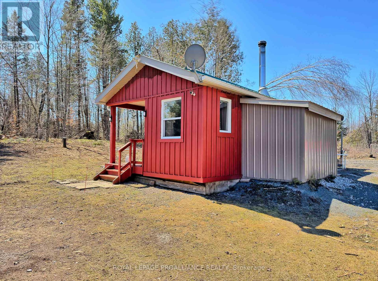 812 CLEVELAND ROAD - 18