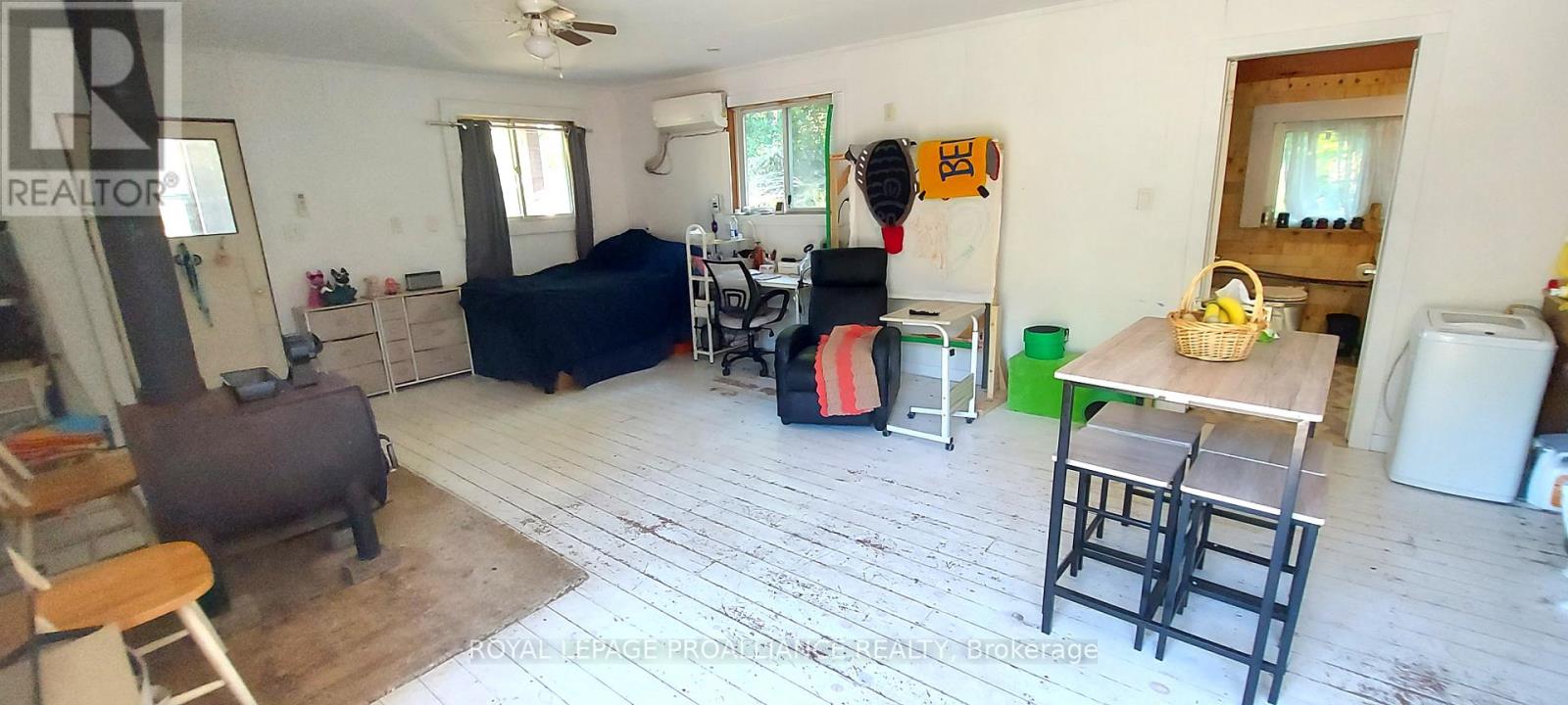 812 CLEVELAND ROAD - 8