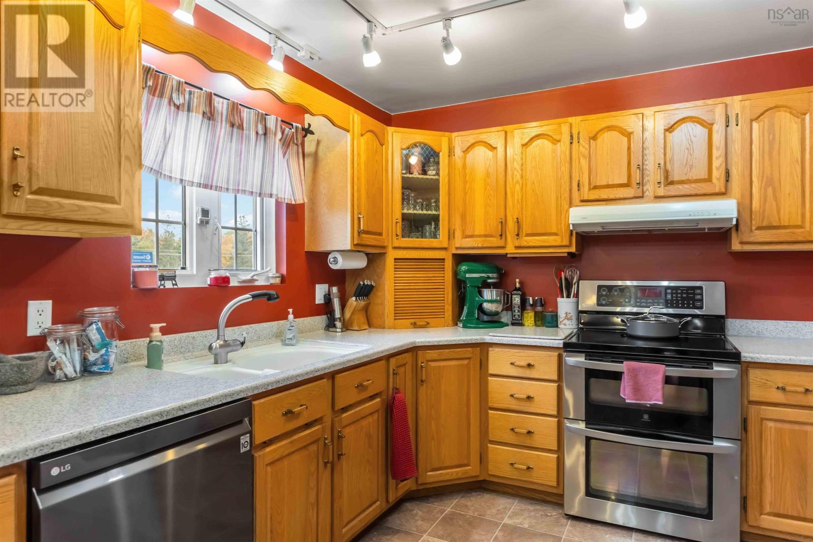 60 Weymouth Falls Road - 16