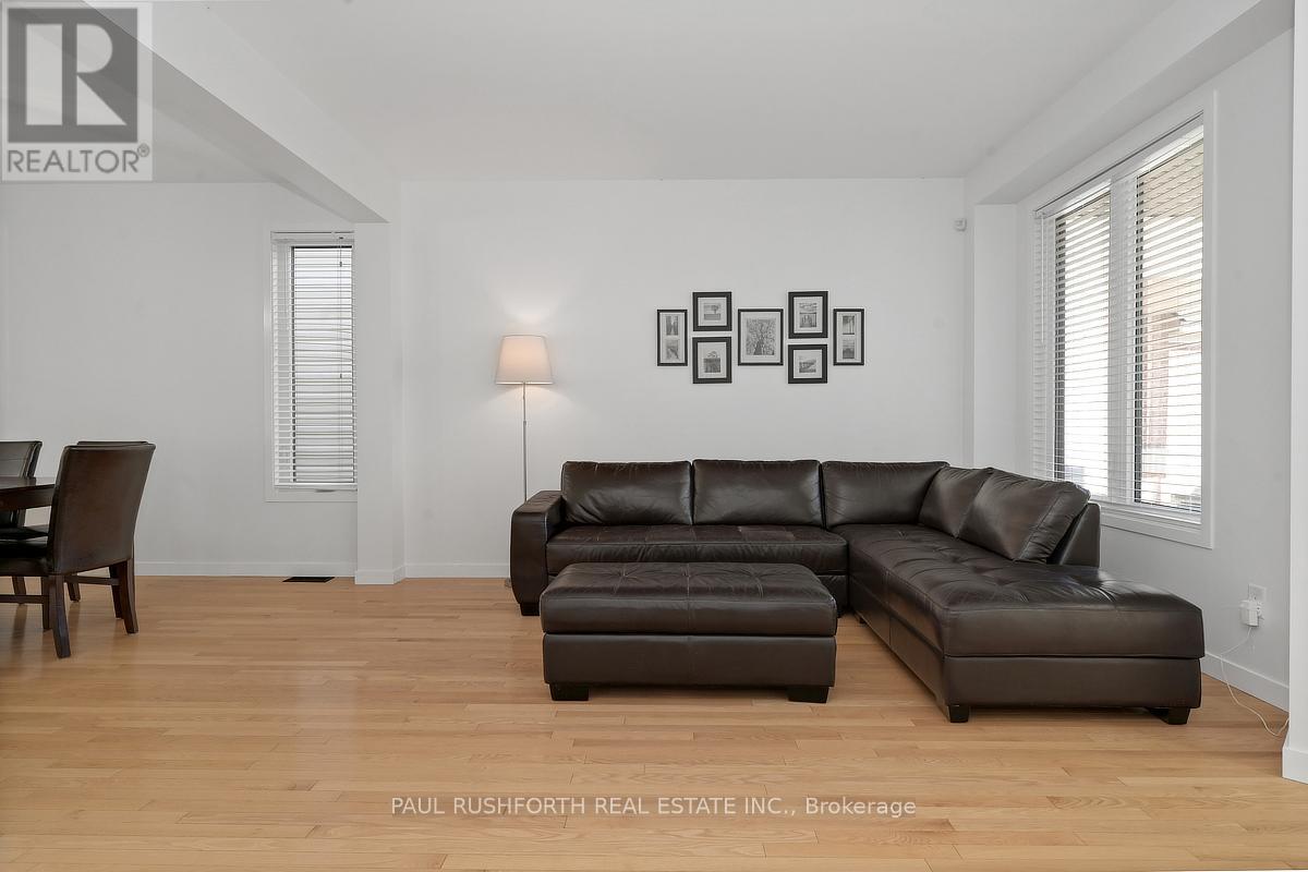 338 KINGHORN CRESCENT - 20