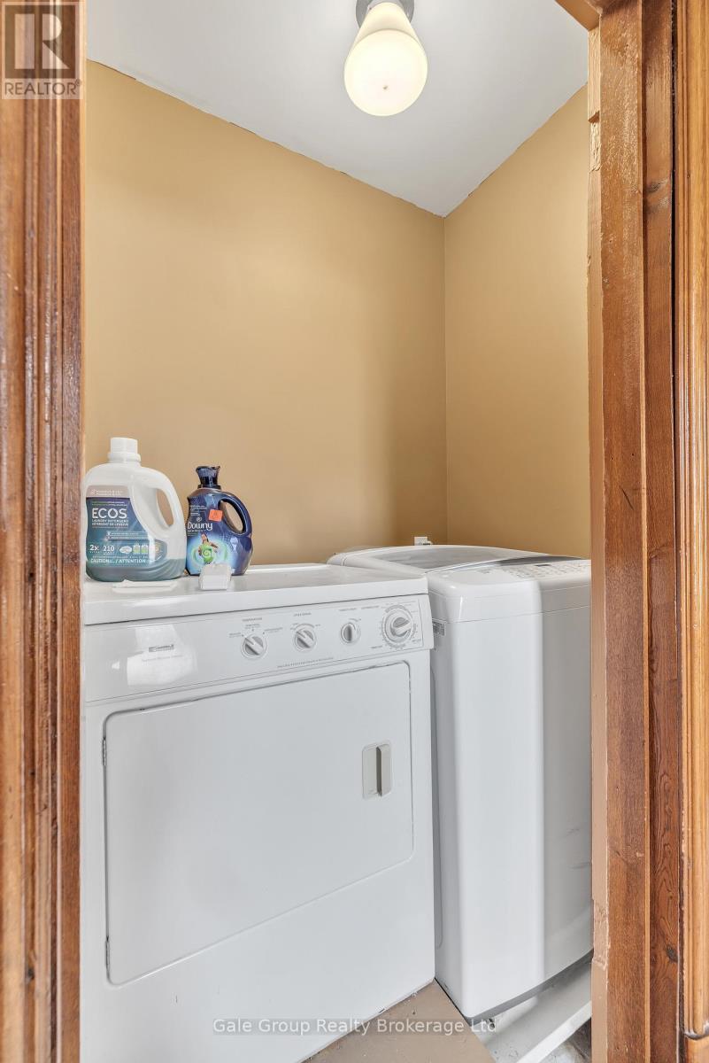 Upper residential unit