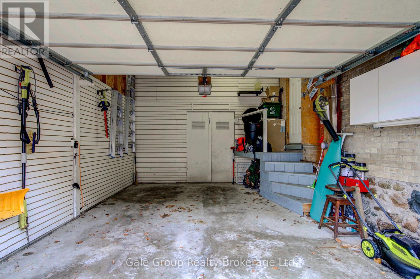 Garage attached to Commercial Space 2