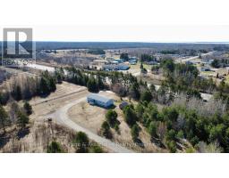 12051b Highway 17, West Nipissing, ON P2B2S6 Photo 8
