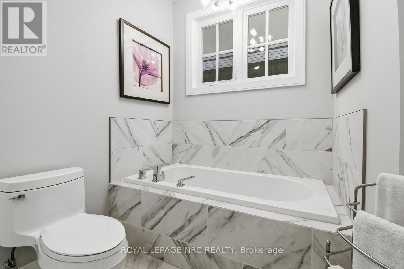 Ensuite soaker tub