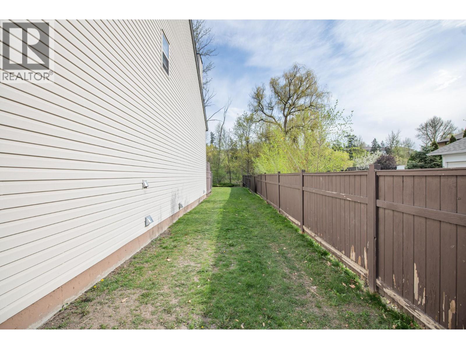 4004 24 Avenue Unit# 9, Vernon