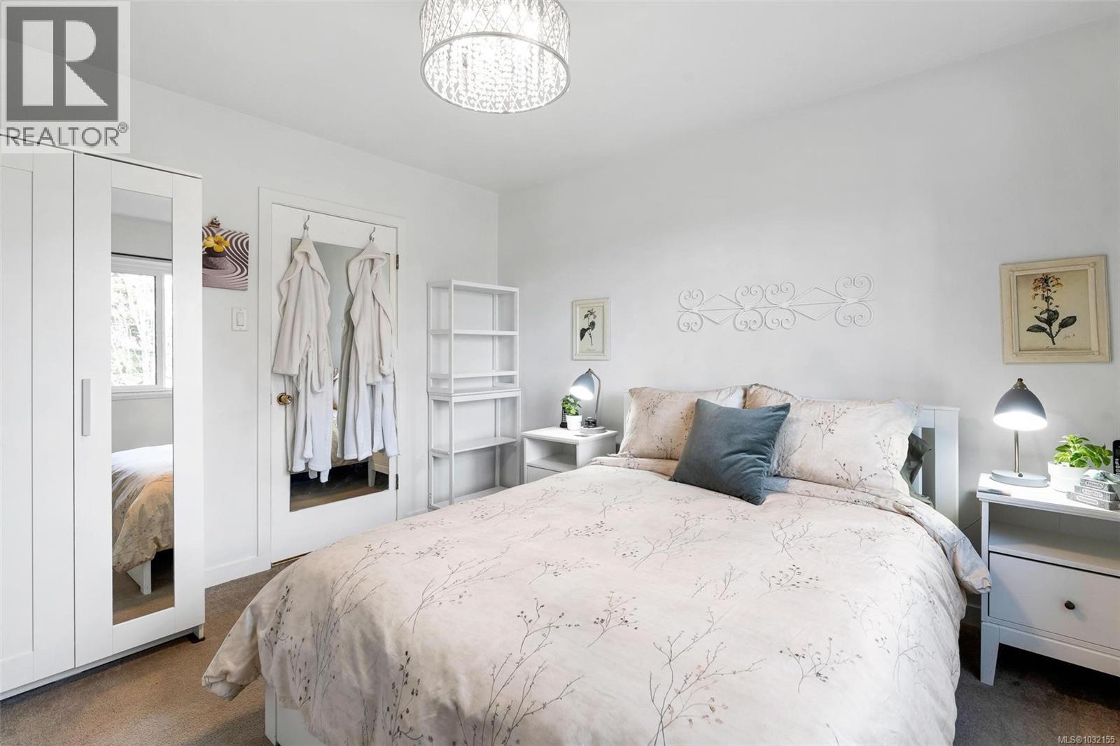 #109 1975 Lee Ave - 21