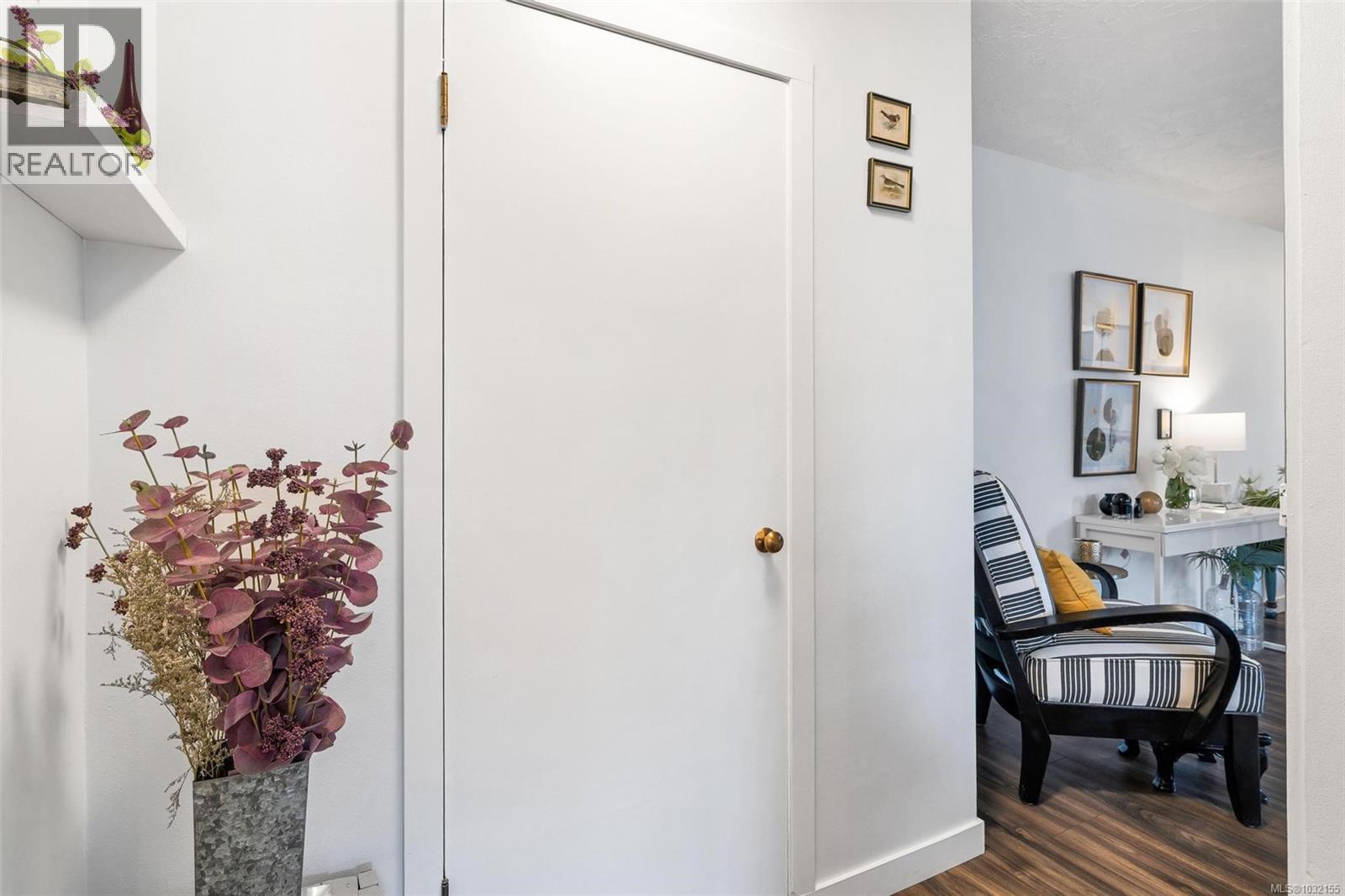 #109 1975 Lee Ave - 24