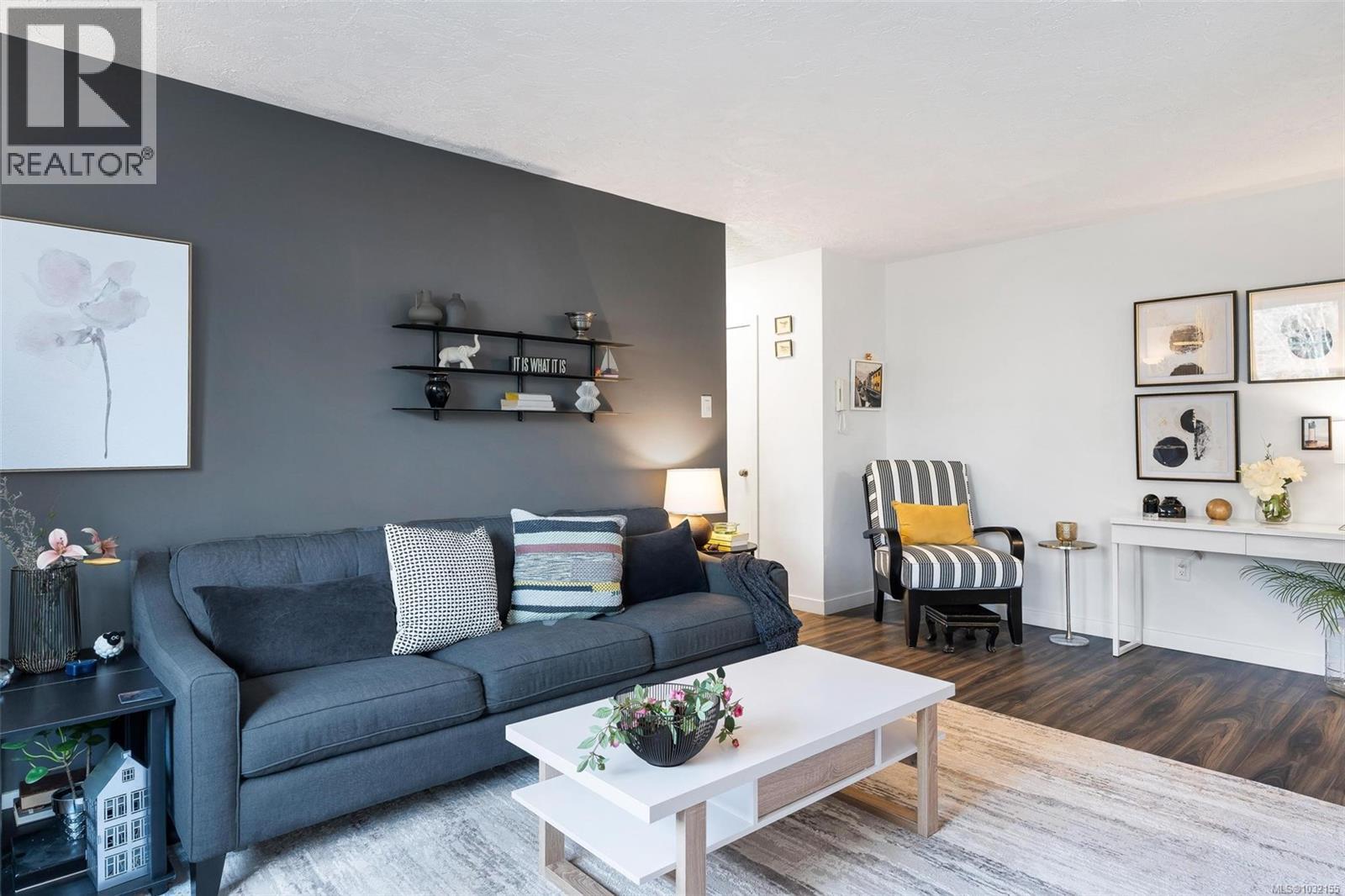 #109 1975 Lee Ave - 8