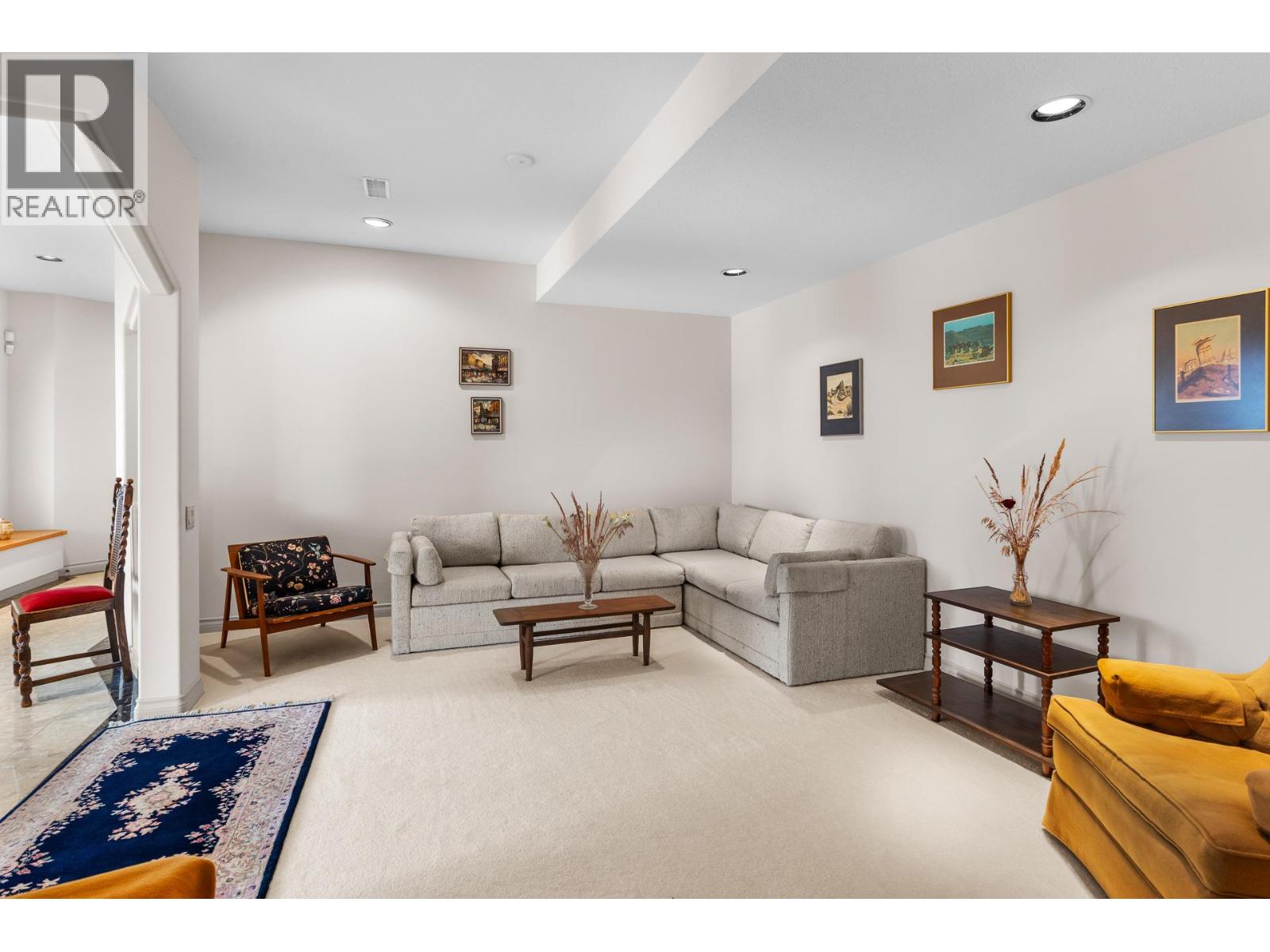 307 Sandpiper Court, Kelowna