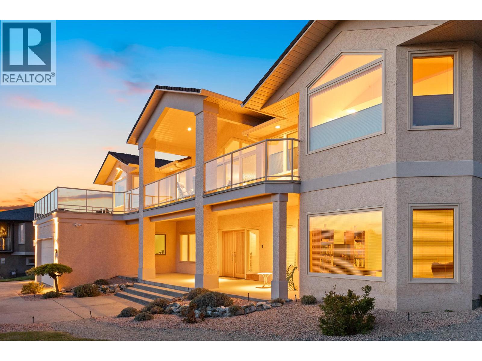 307 Sandpiper Court, Kelowna