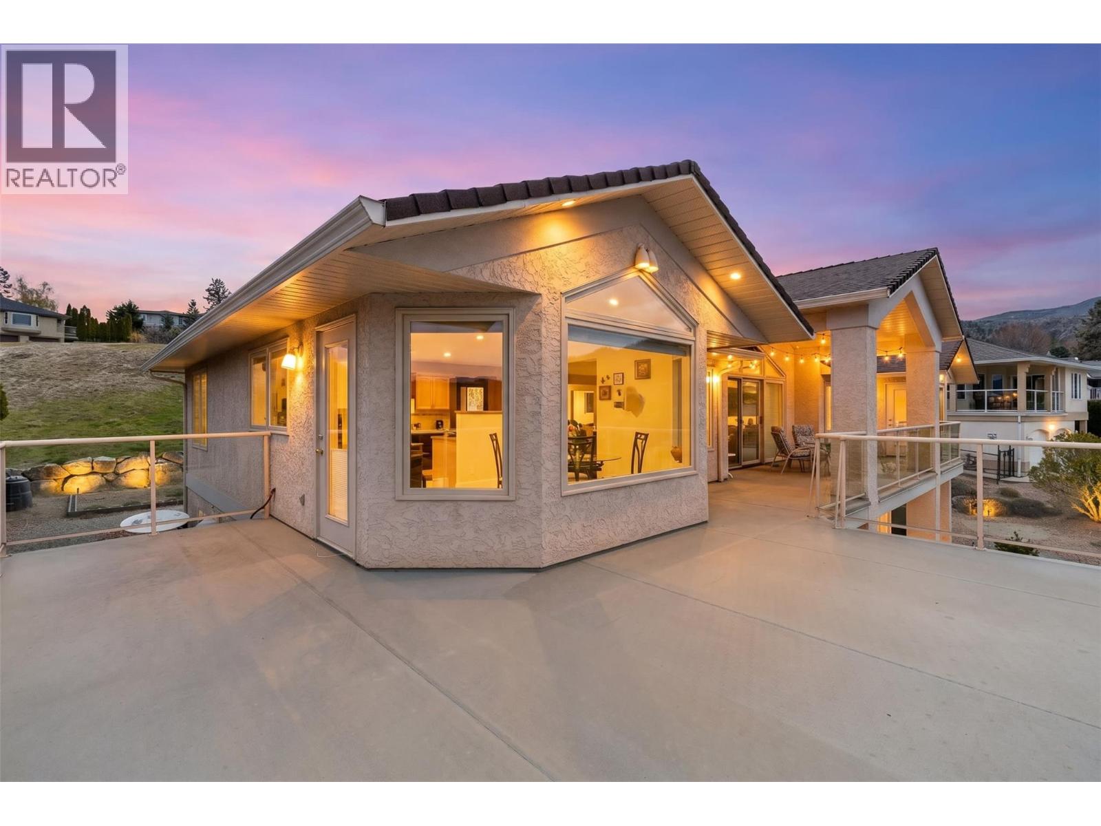 307 Sandpiper Court, Kelowna