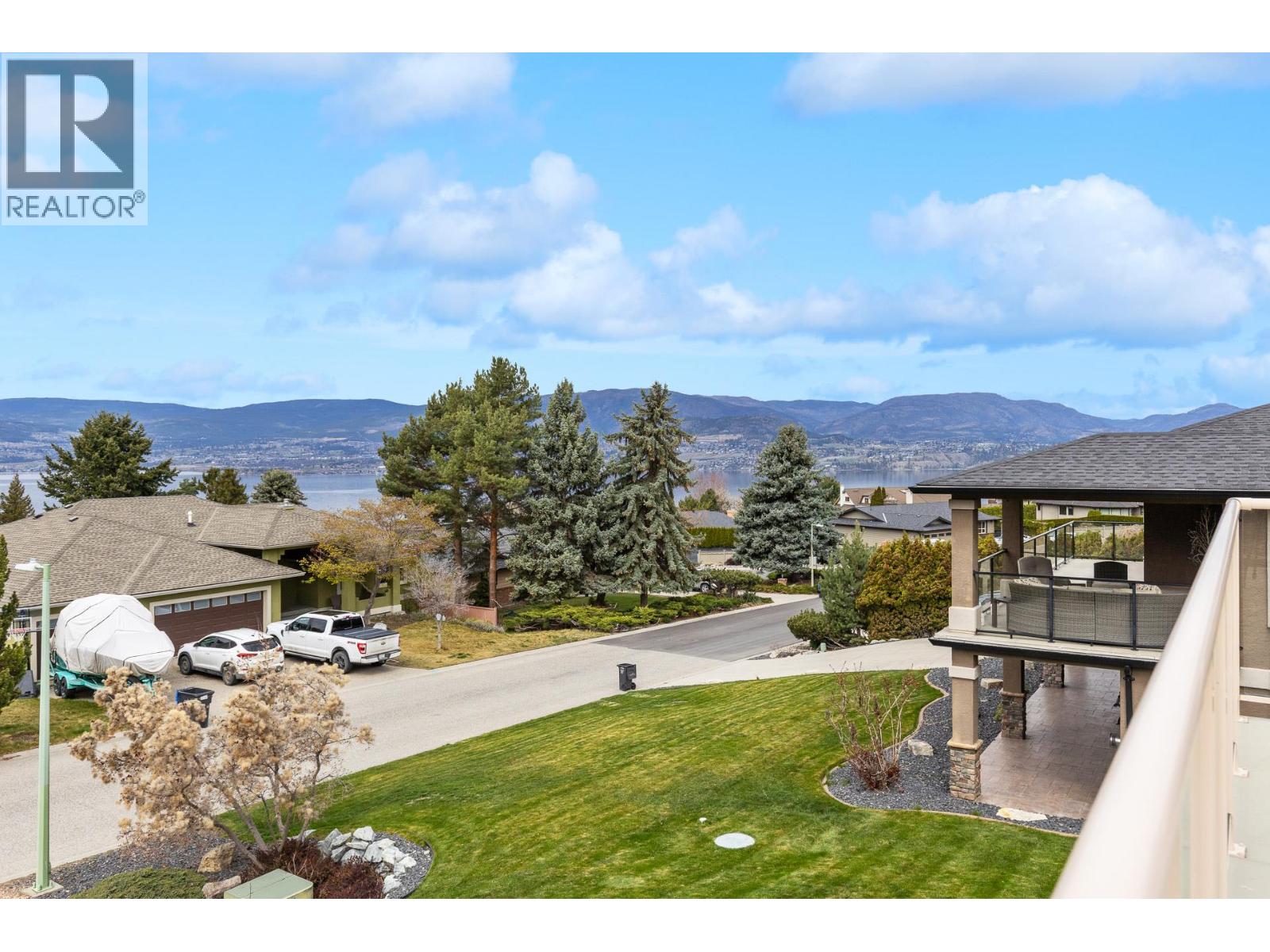 307 Sandpiper Court, Kelowna