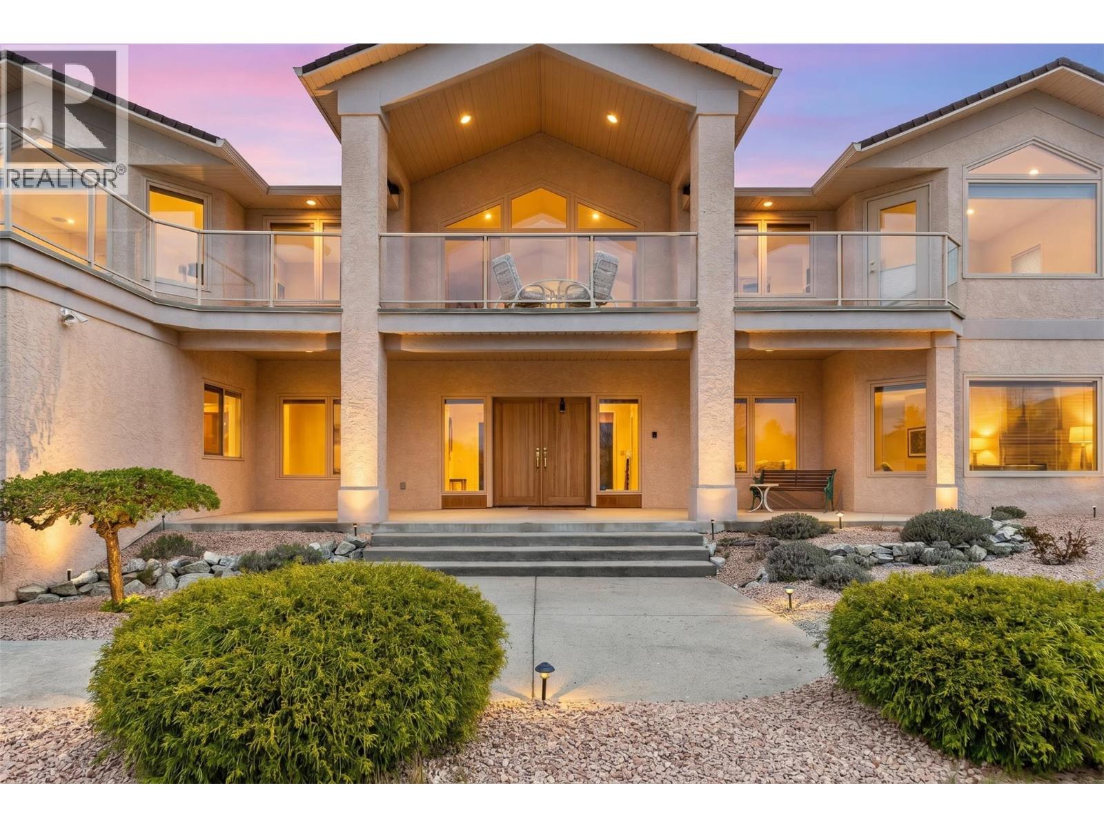 307 Sandpiper Court, Kelowna