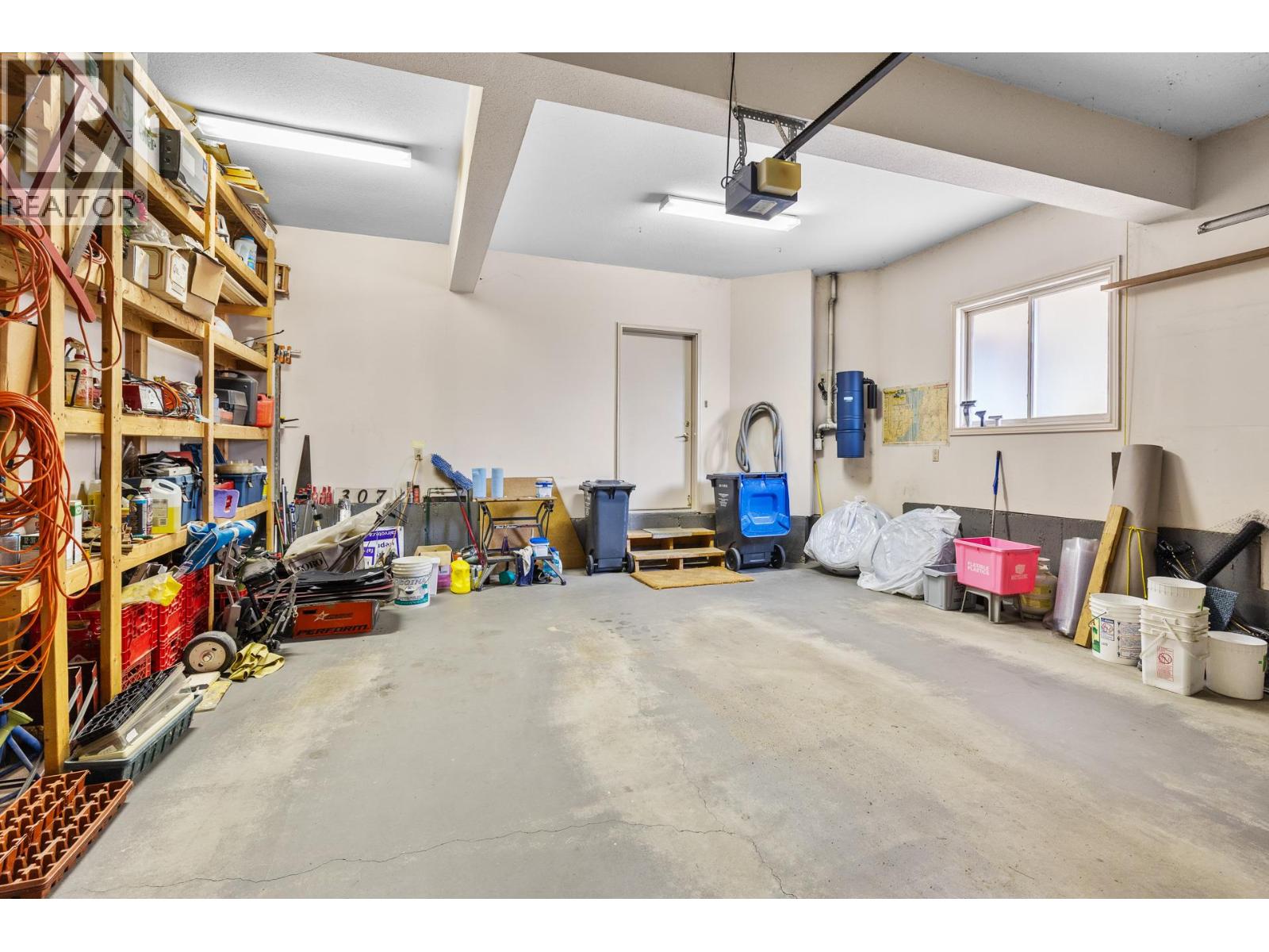 307 Sandpiper Court - 19