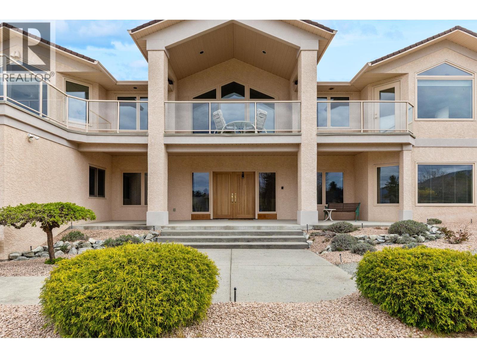 307 Sandpiper Court, Kelowna