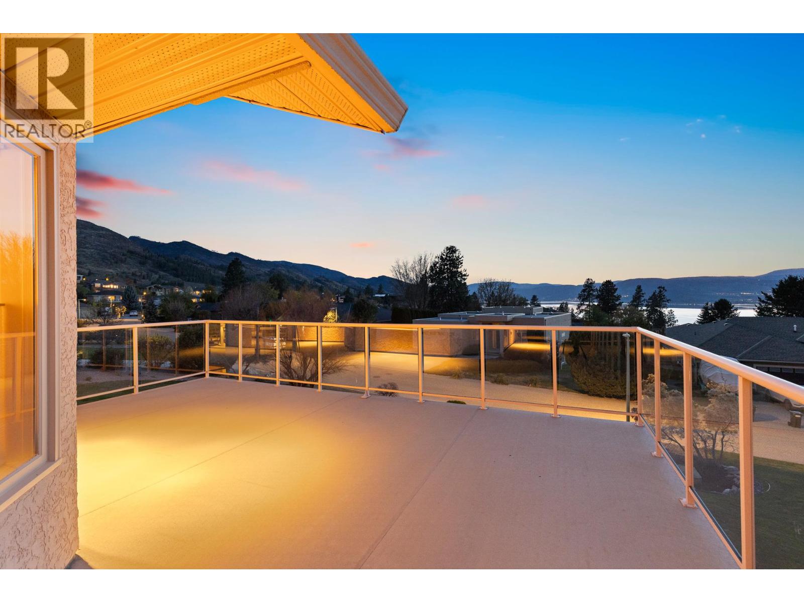 307 Sandpiper Court, Kelowna
