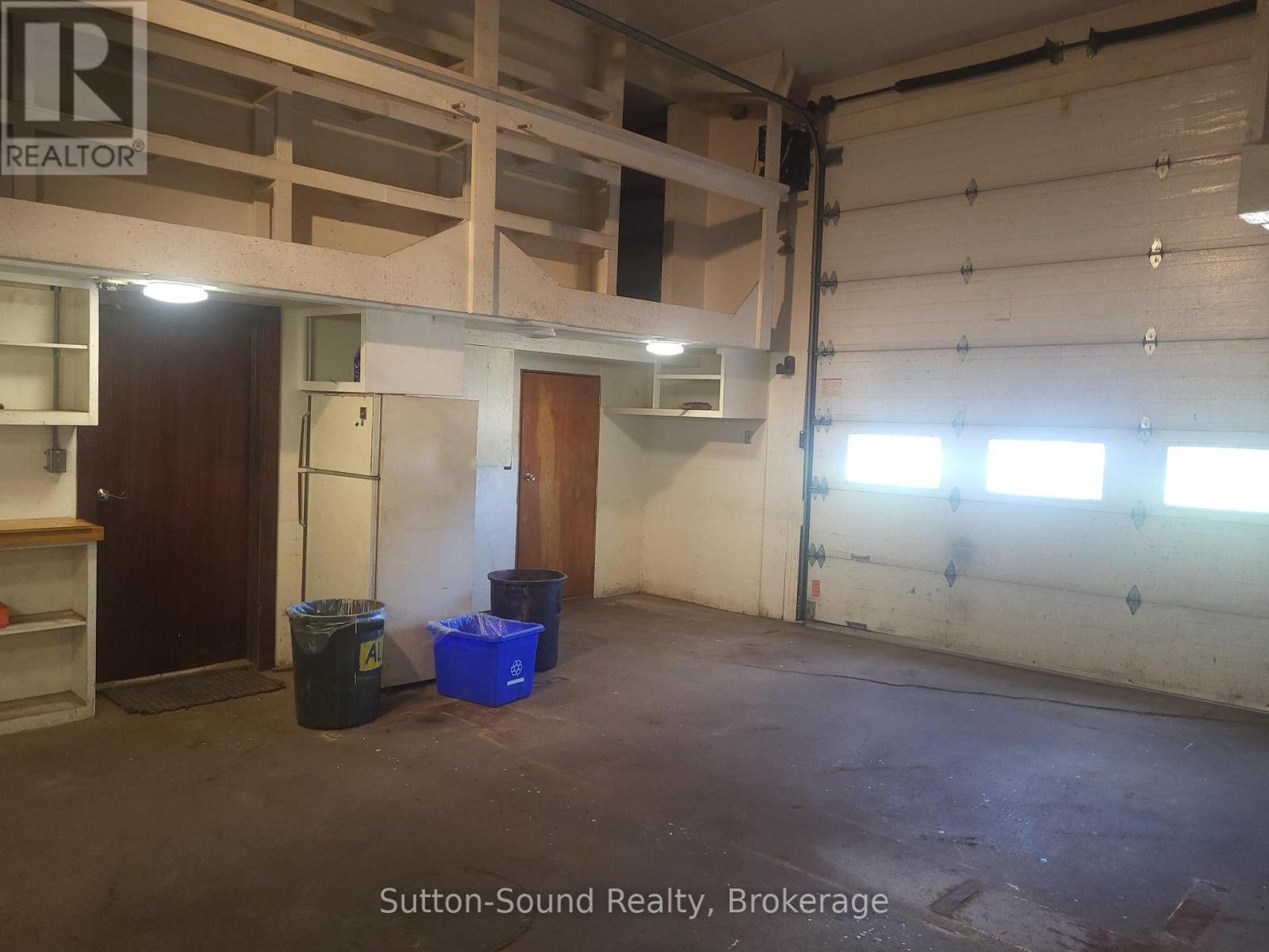 402432 GREY ROAD 4 - 26