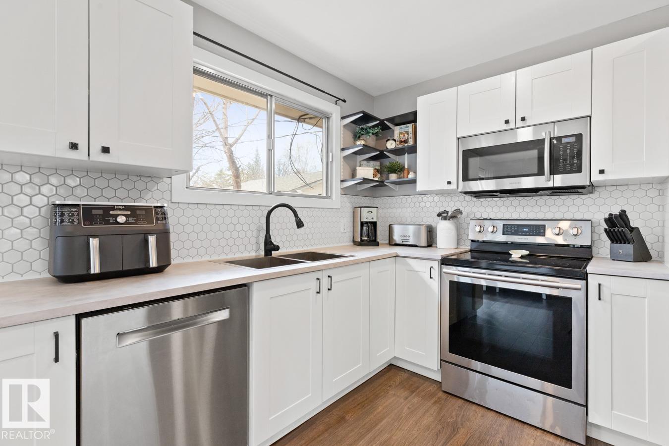 20 CARAGANA AV, Sherwood Park