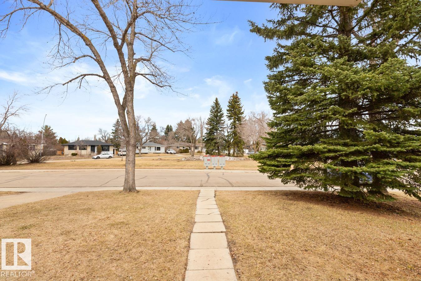 20 CARAGANA AV, Sherwood Park