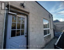 102 - 804a St Clair Avenue W, Toronto, ON M6C1B6 Photo 16