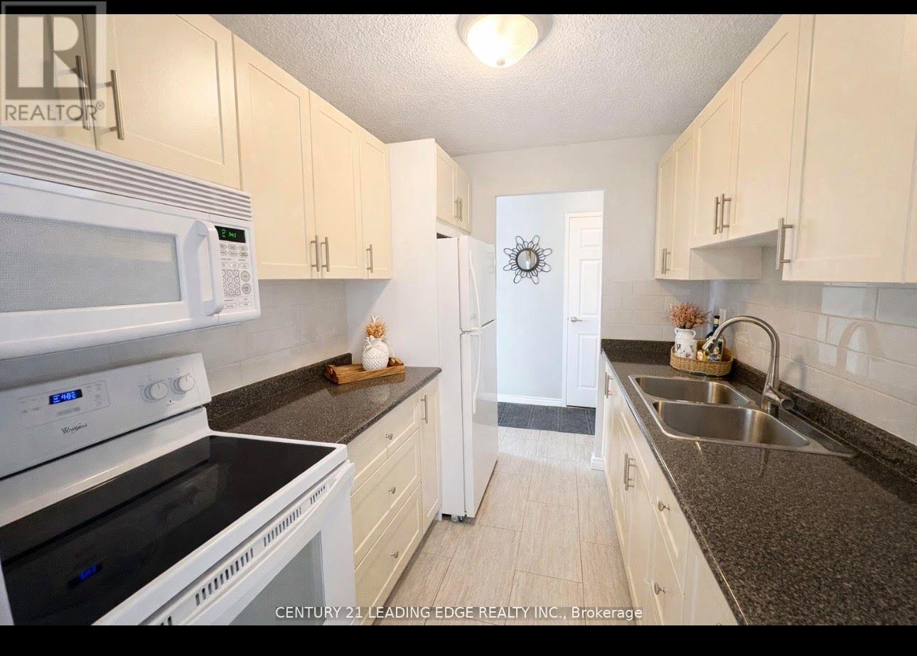 #209 936 GLEN STREET S - 2