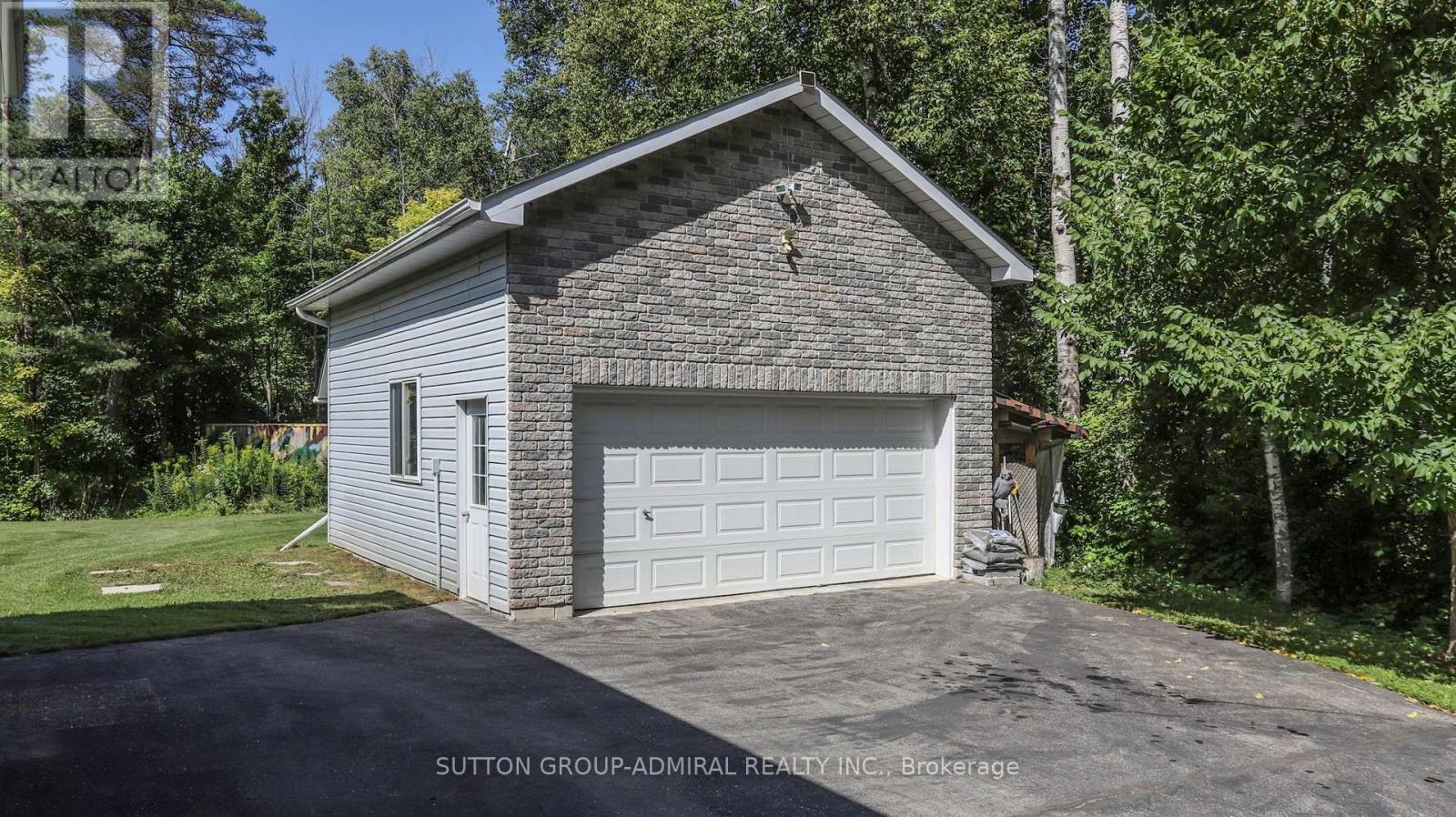 8430 TOSORONTIO SIDEROAD 20 SIDE ROAD - 41