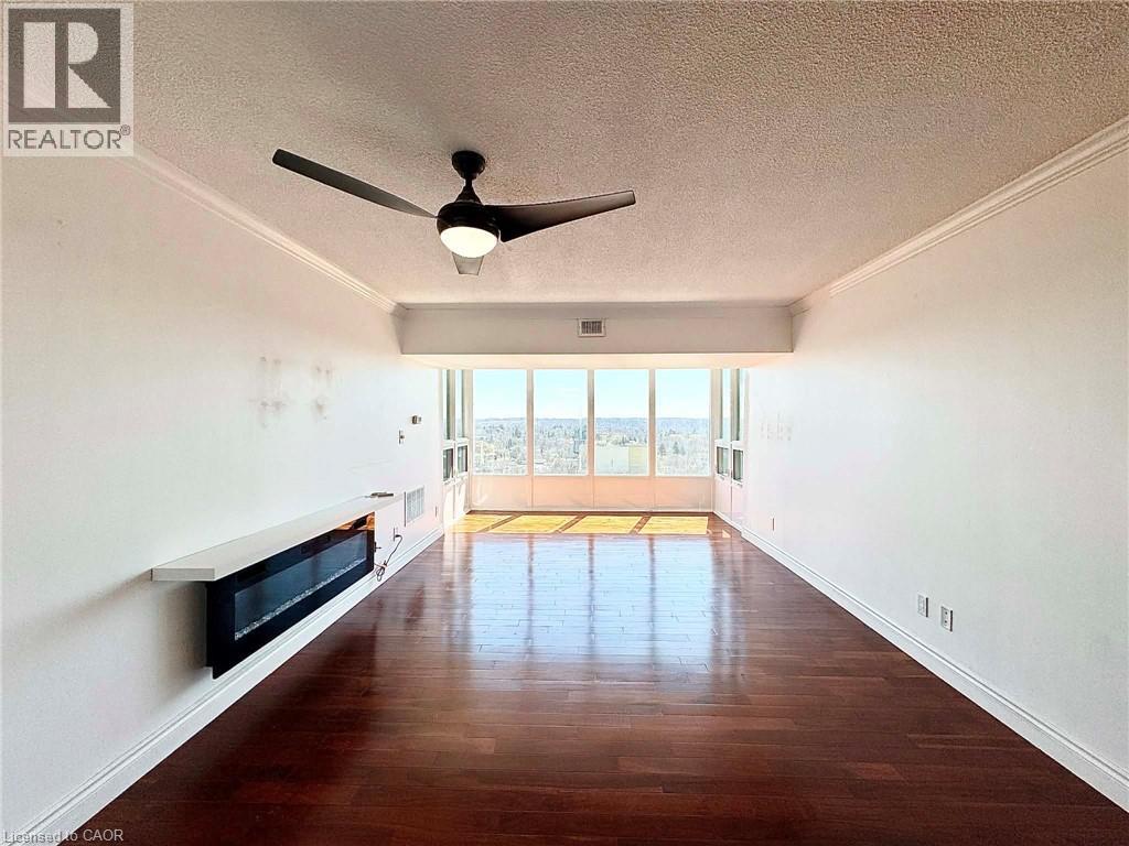 237 KING Street W Unit# 810, Cambridge, Ontario, N3H5L2 — Photo 4