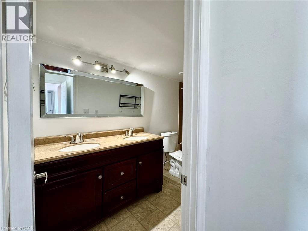 237 KING Street W Unit# 810, Cambridge, Ontario, N3H5L2 — Photo 9