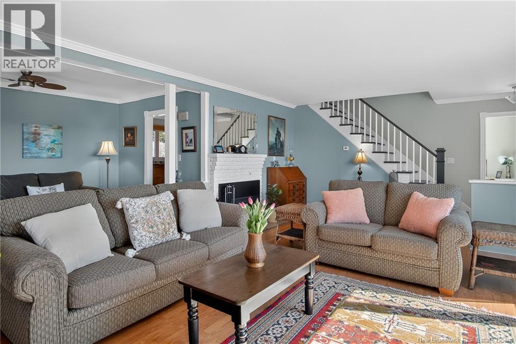 238 Pickwauket Road - 6