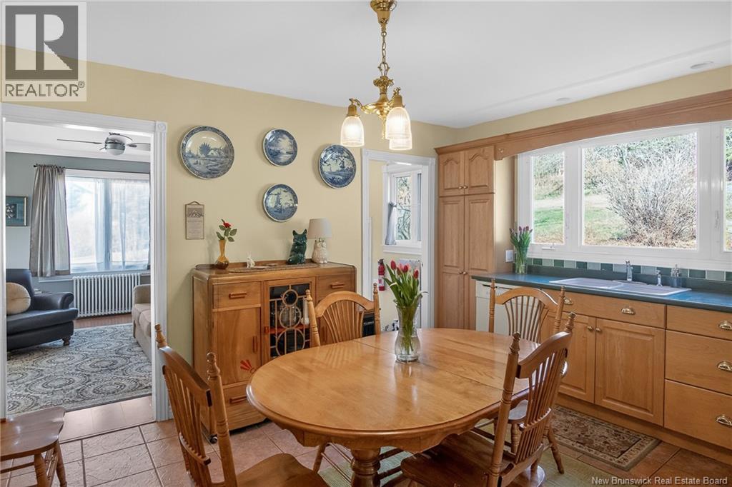 238 Pickwauket Road - 14