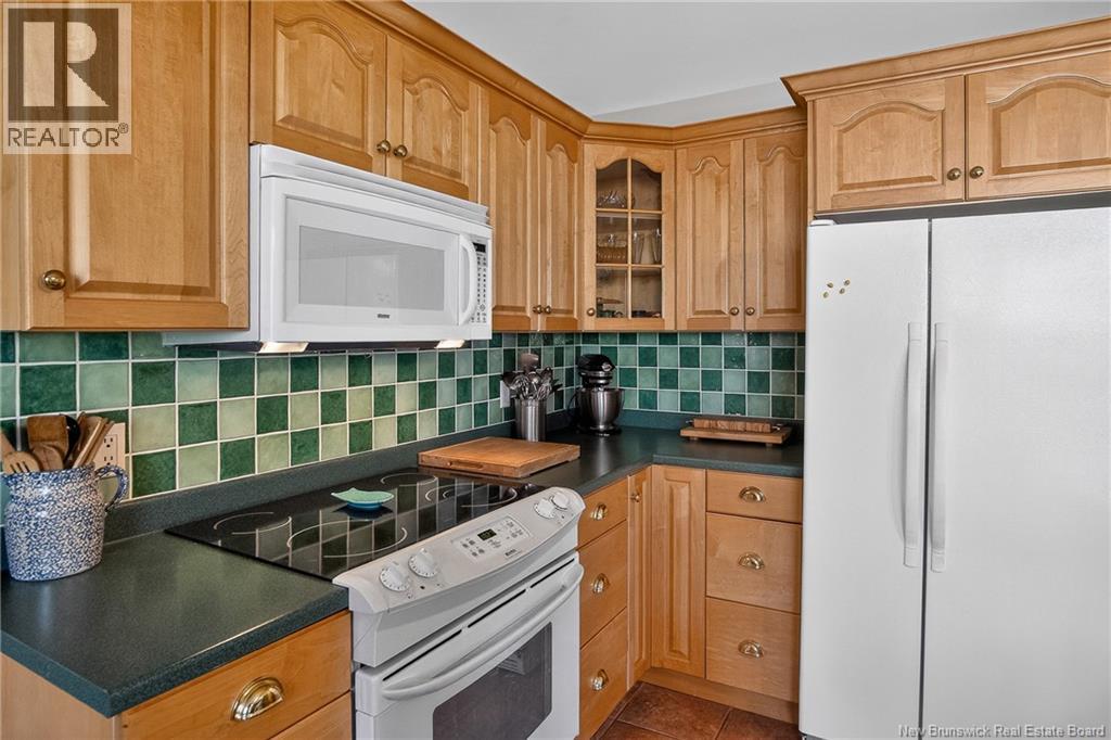 238 Pickwauket Road - 17