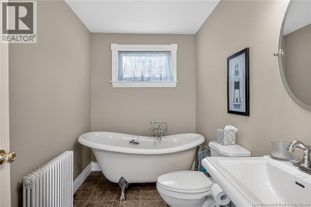 238 Pickwauket Road - 38