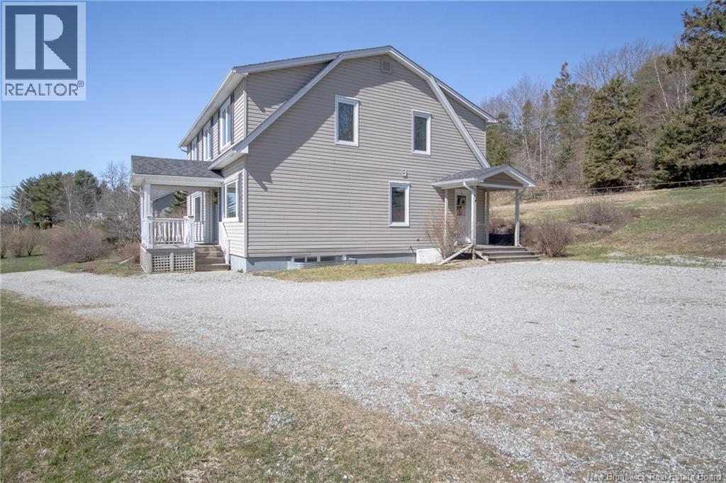 238 Pickwauket Road - 43